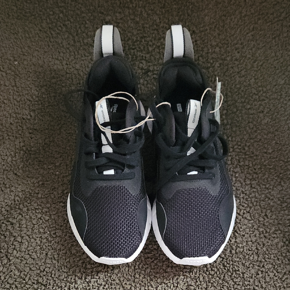 NWT Reebok Women's Sneakers - Picture 2 of 5